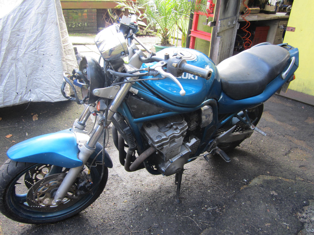 SUZUKI GSF 600 BANDIT Mk1 JUST ARRIVED FOR BREAKING ALL PARTS AVAILABL –  Southampton Motorcycle Breakers