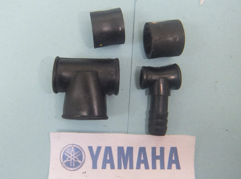 YAMAHA FZS 600 FRAZER CARBURETTOR CARB  RUBBER JOINTS AS SHOWN 1988 - 2003