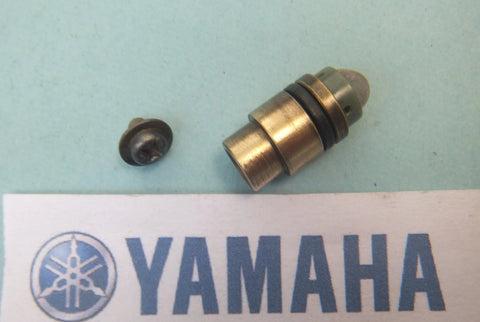 YAMAHA XJ 600 XJ600 DIVERSION CARBURETTOR CARB NEEDLE VALVE SEAT 1996 - 2002